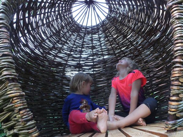 Onion-shaped Den - medium