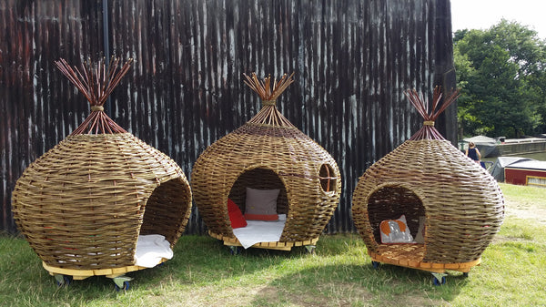 Onion-shaped Den - large